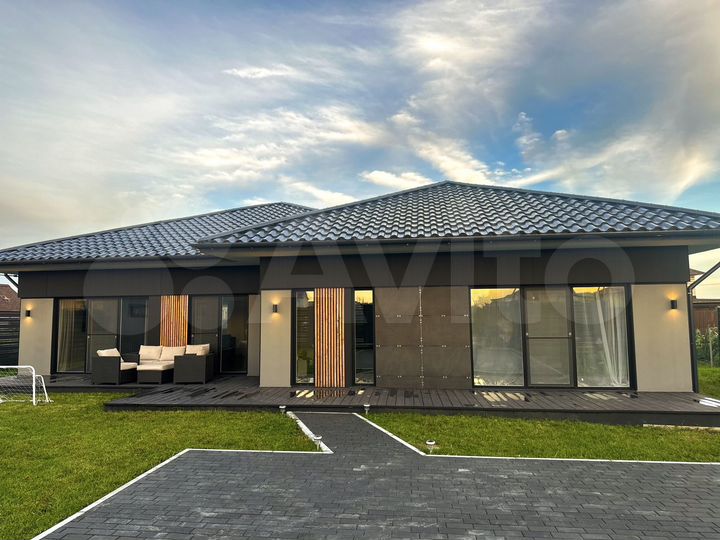 Дом 168 м² на участке 10 сот.