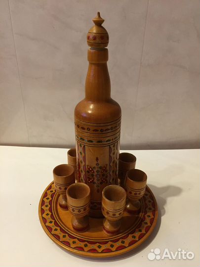 Набор деревянный графин с рюмочками на подносе
