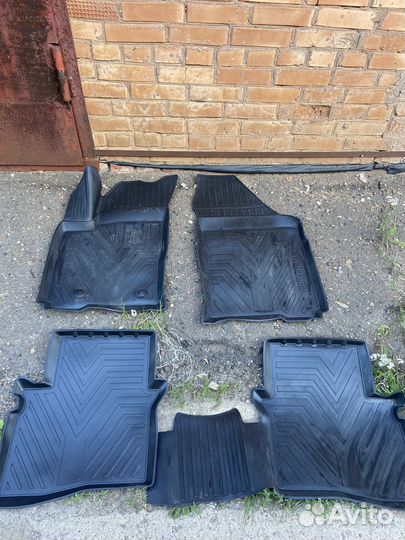 Omoda s5 коврики