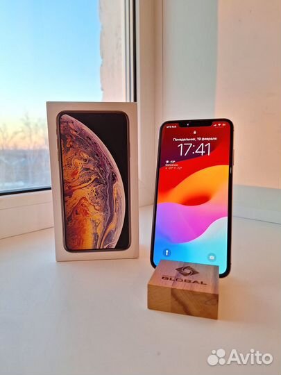 iPhone Xs Max, 64 ГБ