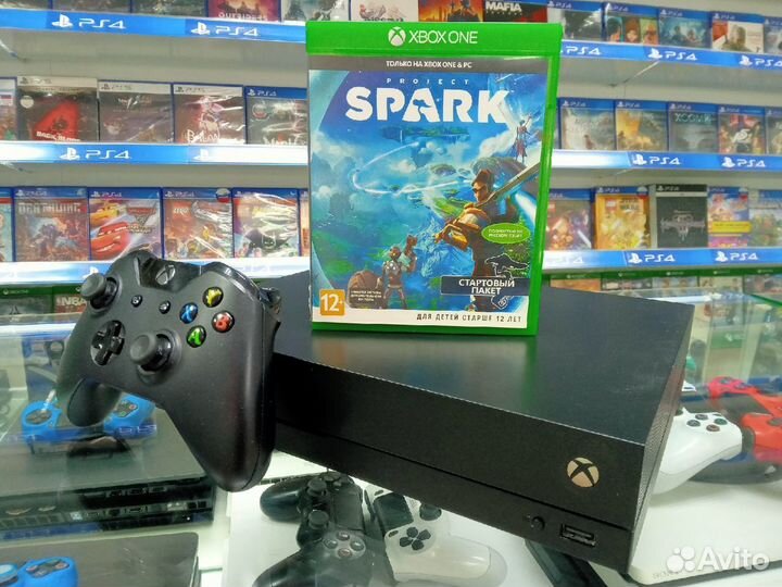 Xbox One X 1 tb + Project Spark