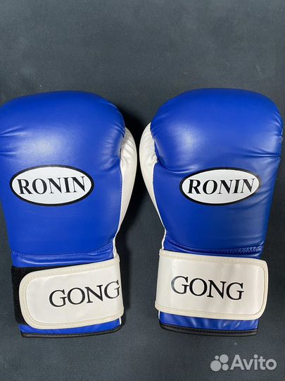 Боксерские перчатки и шлем детские