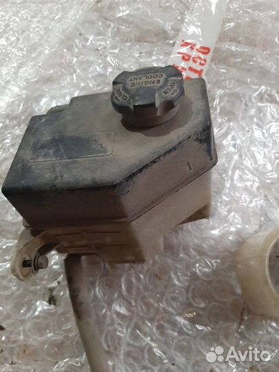 Бачок охлаждающей жидкости Kia Rio 2