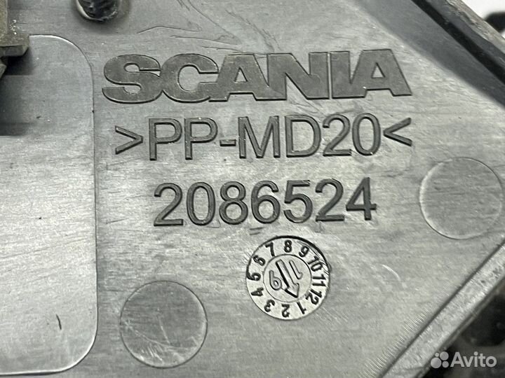 2086524 Крышка панели приборов Scania 6-series