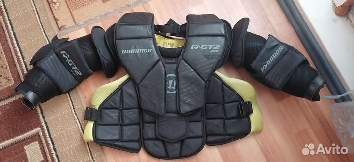 Продам нагрудник вратаря Вариор R/GT2 JR L-XL