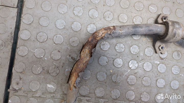 Стабилизатор подвески передний Volkswagen Passat 8 2015