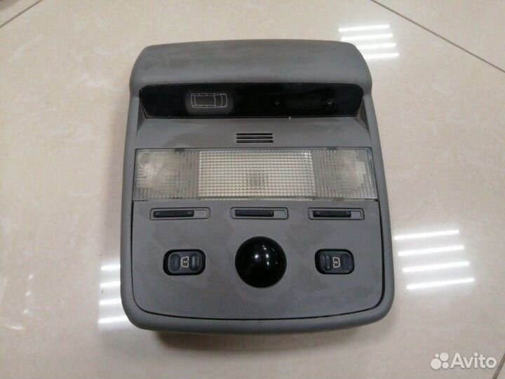 Плафон подсветки салона Peugeot 806 минивен EW10J4