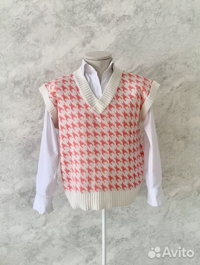 Жилетка женская, свитер-безрукавка