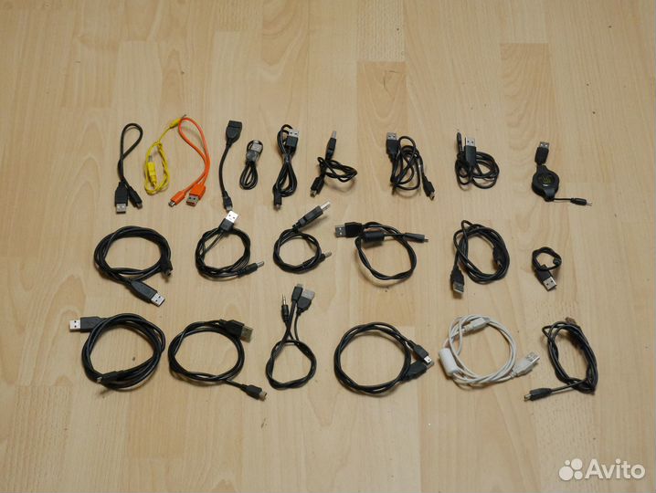 Зарядные устройства для телефонов и кабели для них