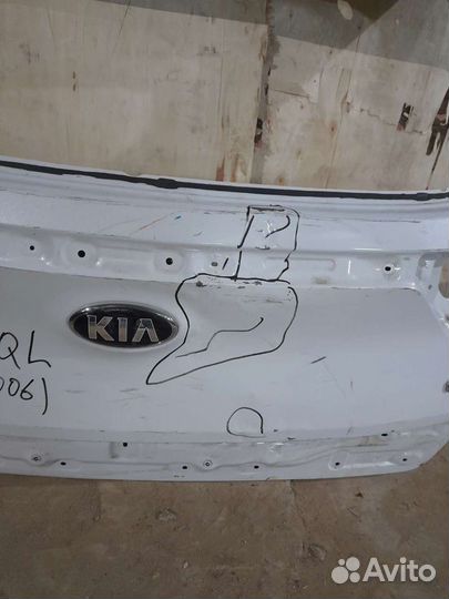 Крышка дверь багажника Kia Sportage 4 SL