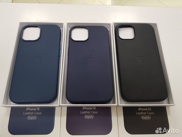 Кожаный чехол Leather Case для iPhone с MagSafe