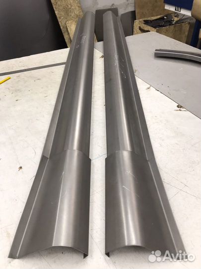 Toyota Carina E ремкомплект порога комплект