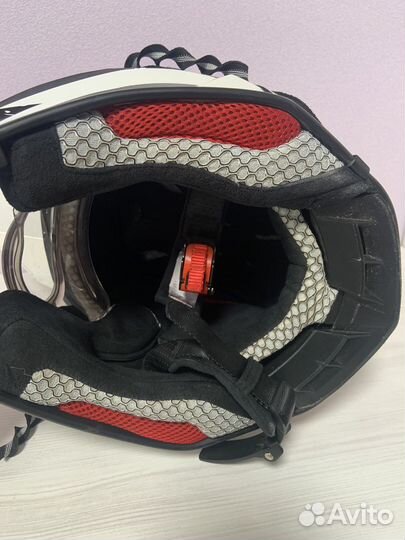 Мотоциклетный шлем