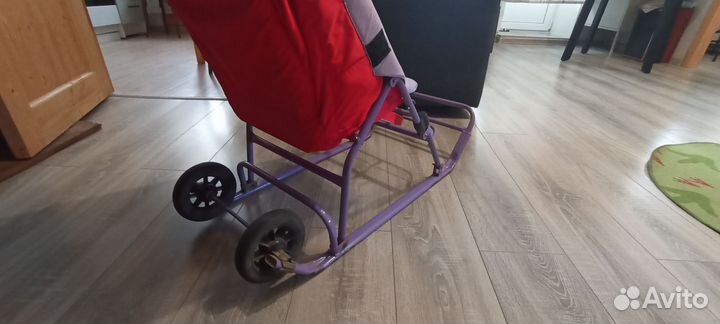 Детские санки с колесами