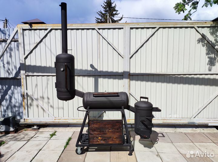 Мангал коптильня смокер