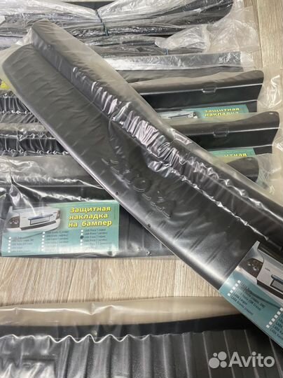 Накладка на задний бампер приора, веста, гранта