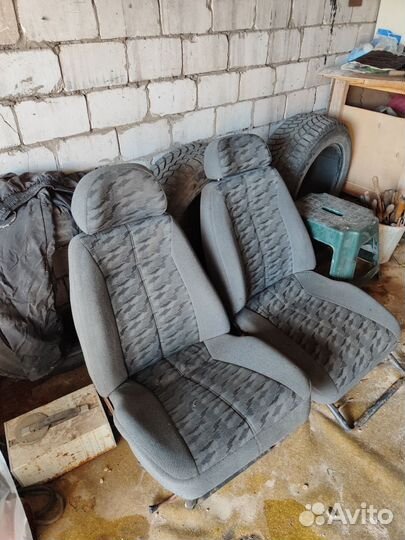 Сиденья на ваз 2110