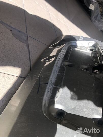 Продам крышку багажника Nissan Primera P12