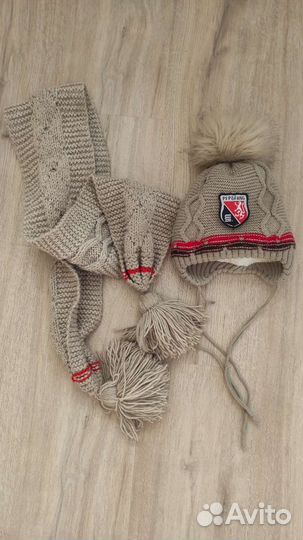 Комплект шапка и шарф вязаные