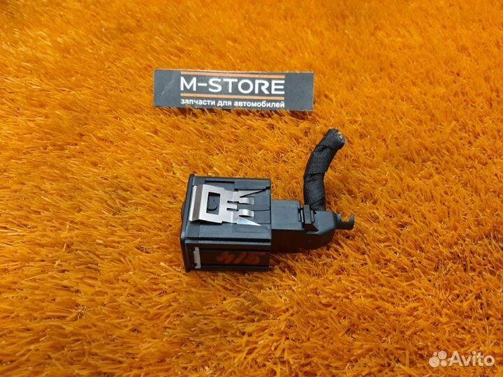 Кнопка освещения панели приборов Volkswagen Passat