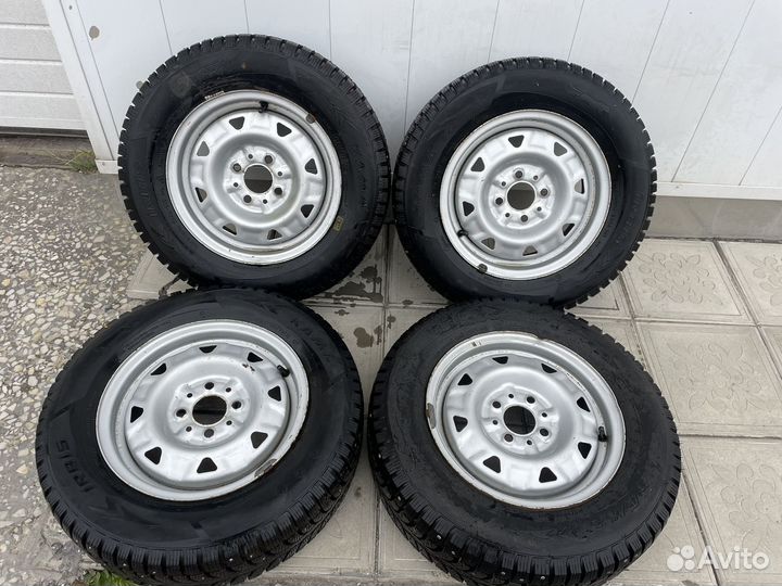 Комплект зимних колес r13