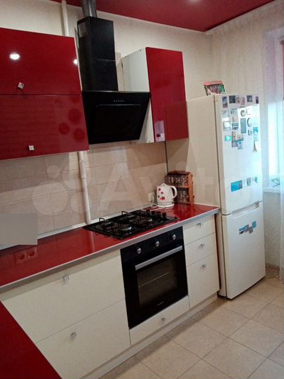 2-к. квартира, 53 м², 4/9 эт.