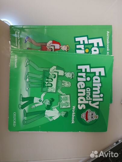 Учебник английского языка и workbook Family