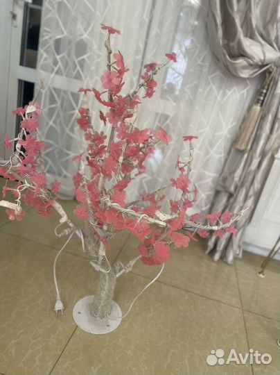 Цветок с подсветками