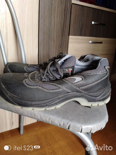 Ботинки рабочие 43