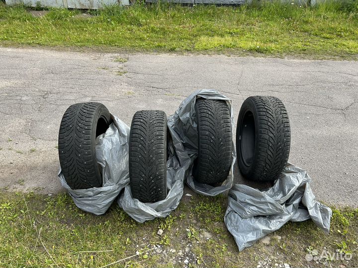 Nokian Tyres Hakkapeliitta 9 205/55 R16 94T