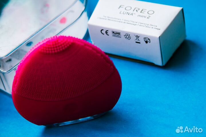 Щеточка для массажа умывания Luna форео луна