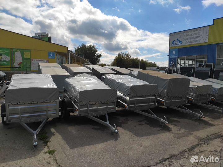 Прицепы на ул. Маяковского в Энгельсе