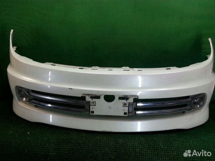 Бампер передний Nissan Lafesta B30