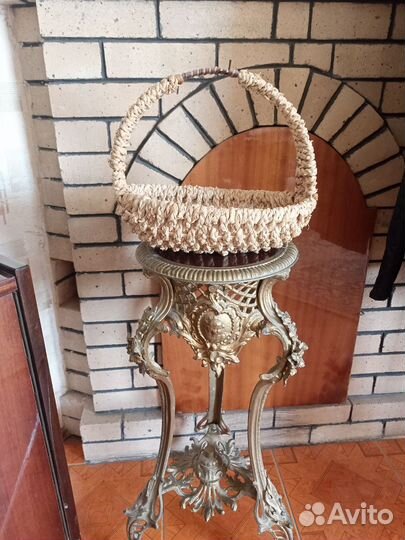 Корзина плетеная