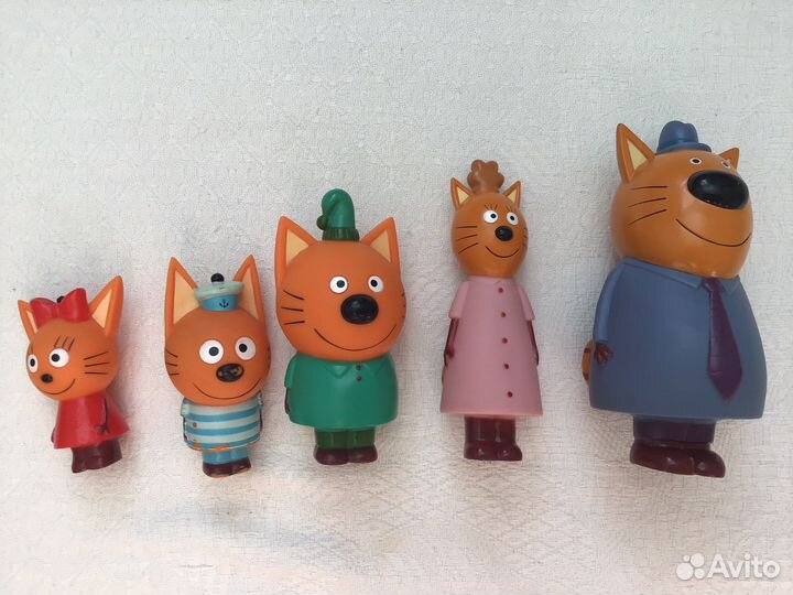 Фигурки котов 5 шт