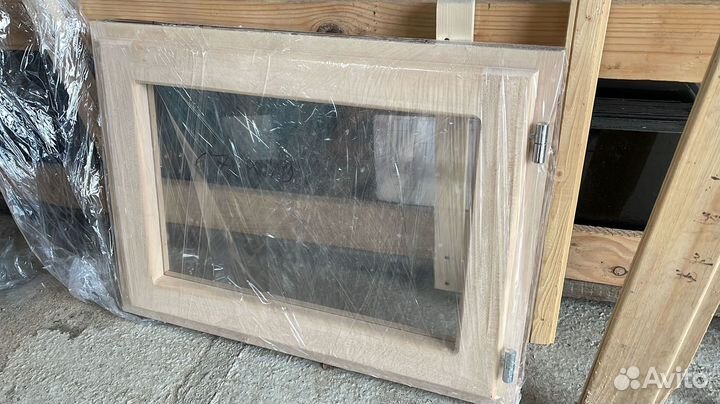 Деревянные окна для бани и сауны