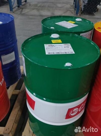 Моторное масло Castrol Vecton 15W-40