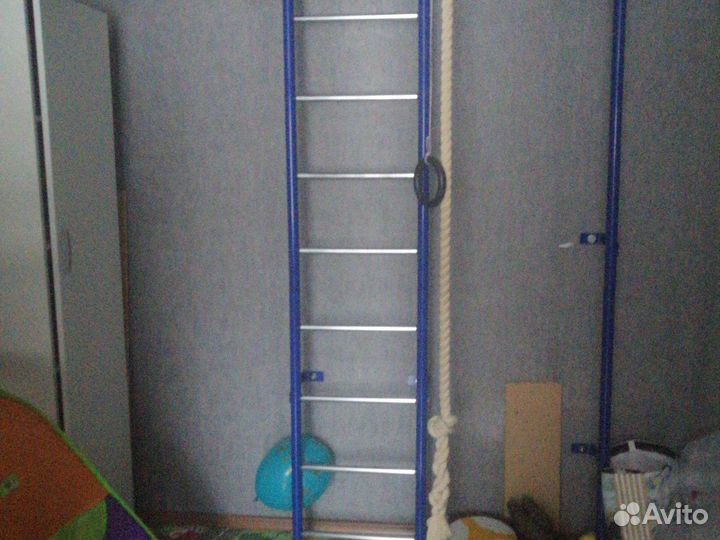 Шведская стенка