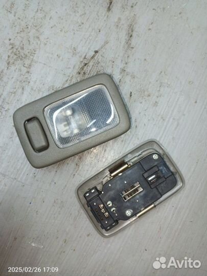 Плафон подсветки салона Nissan Murano VQ35 2007