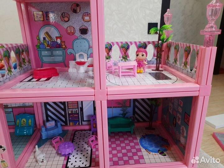 Домик кукольный