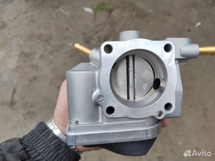 Дросельная заслонка 408238223003z