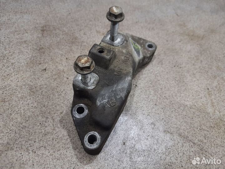 Опора АКПП KGV для 1.8 tfsi BZB WV Passat B6