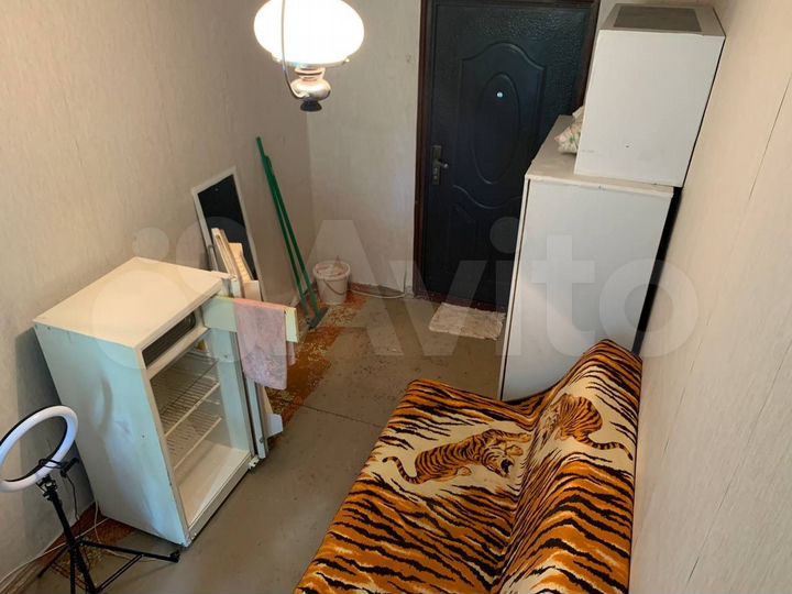 Комната 10,5 м² в 6-к., 4/4 эт.