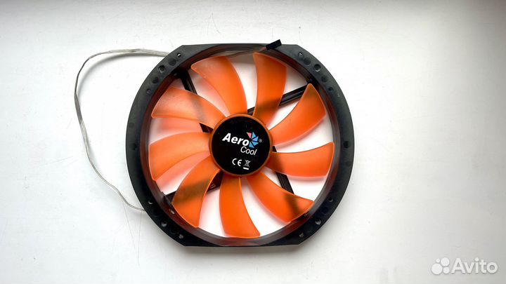 Корпусный вентилятор 120 мм / 200 мм