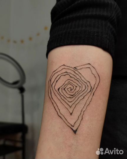 Тату мастер