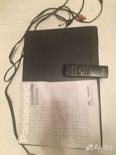 Видеомагнитофон Панасоник