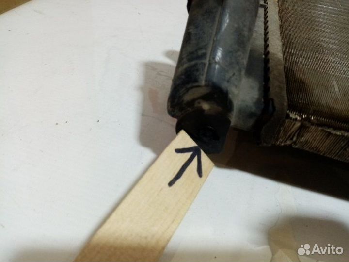 Радиатор охлаждения LADA Largus