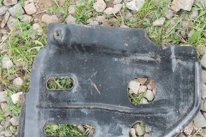 Защита двигателя Renault Logan 1