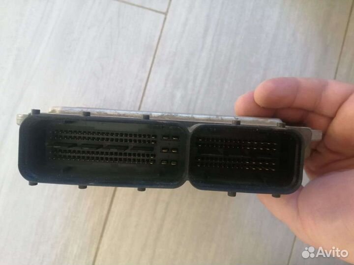 Блок управления двигателем WV Пассат сс