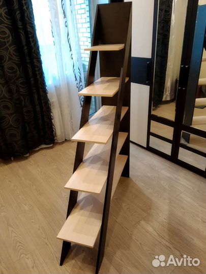 Полка лесенка